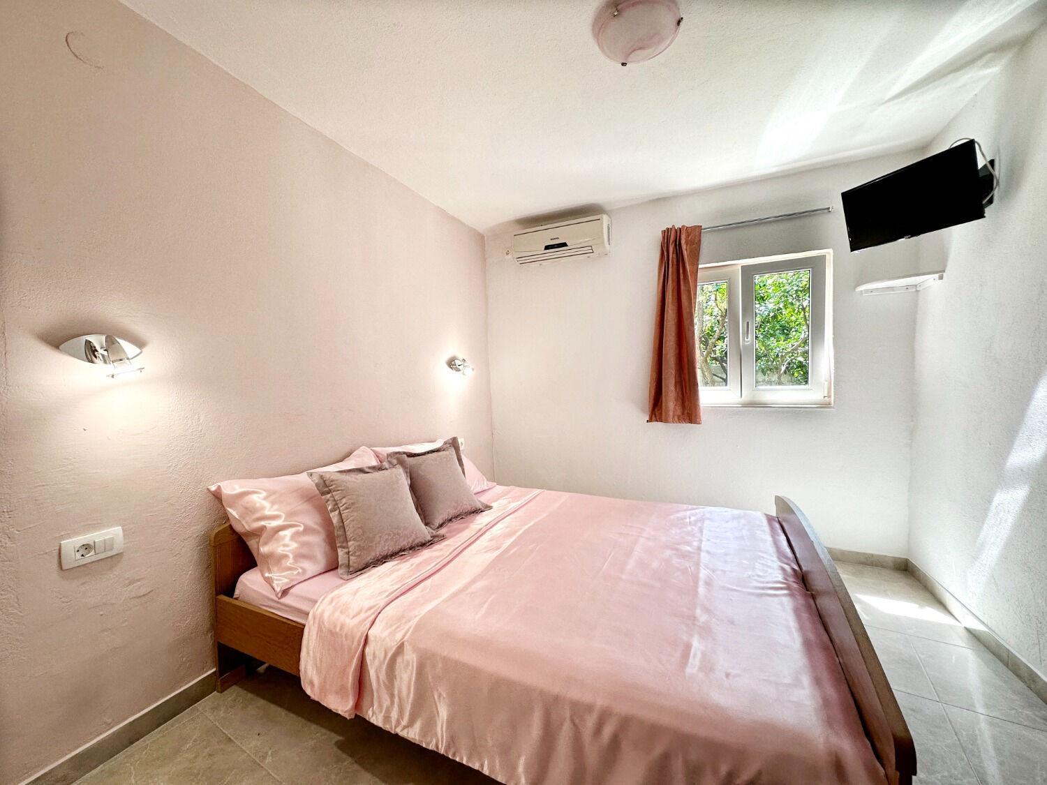 Apartments Vini Trogir Eksteriør billede