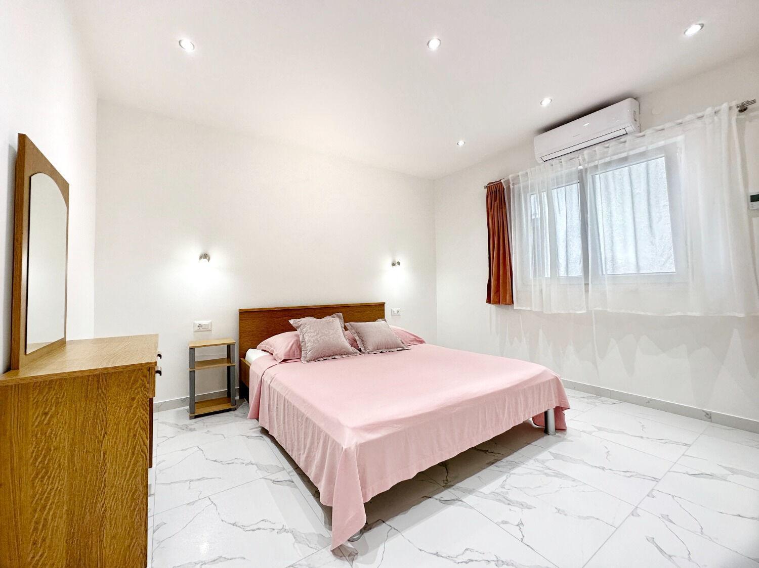 Apartments Vini Trogir Eksteriør billede