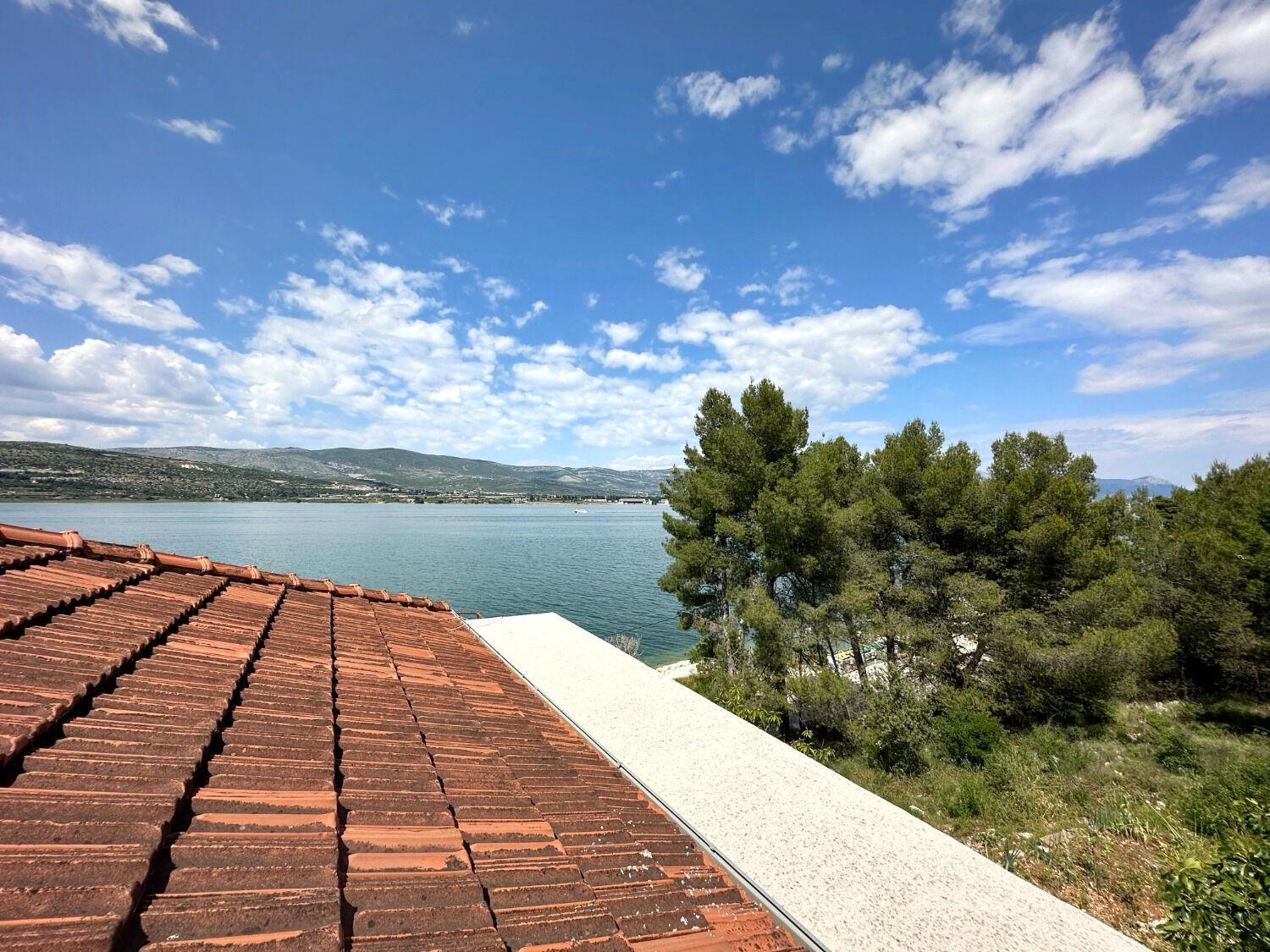 Apartments Vini Trogir Eksteriør billede