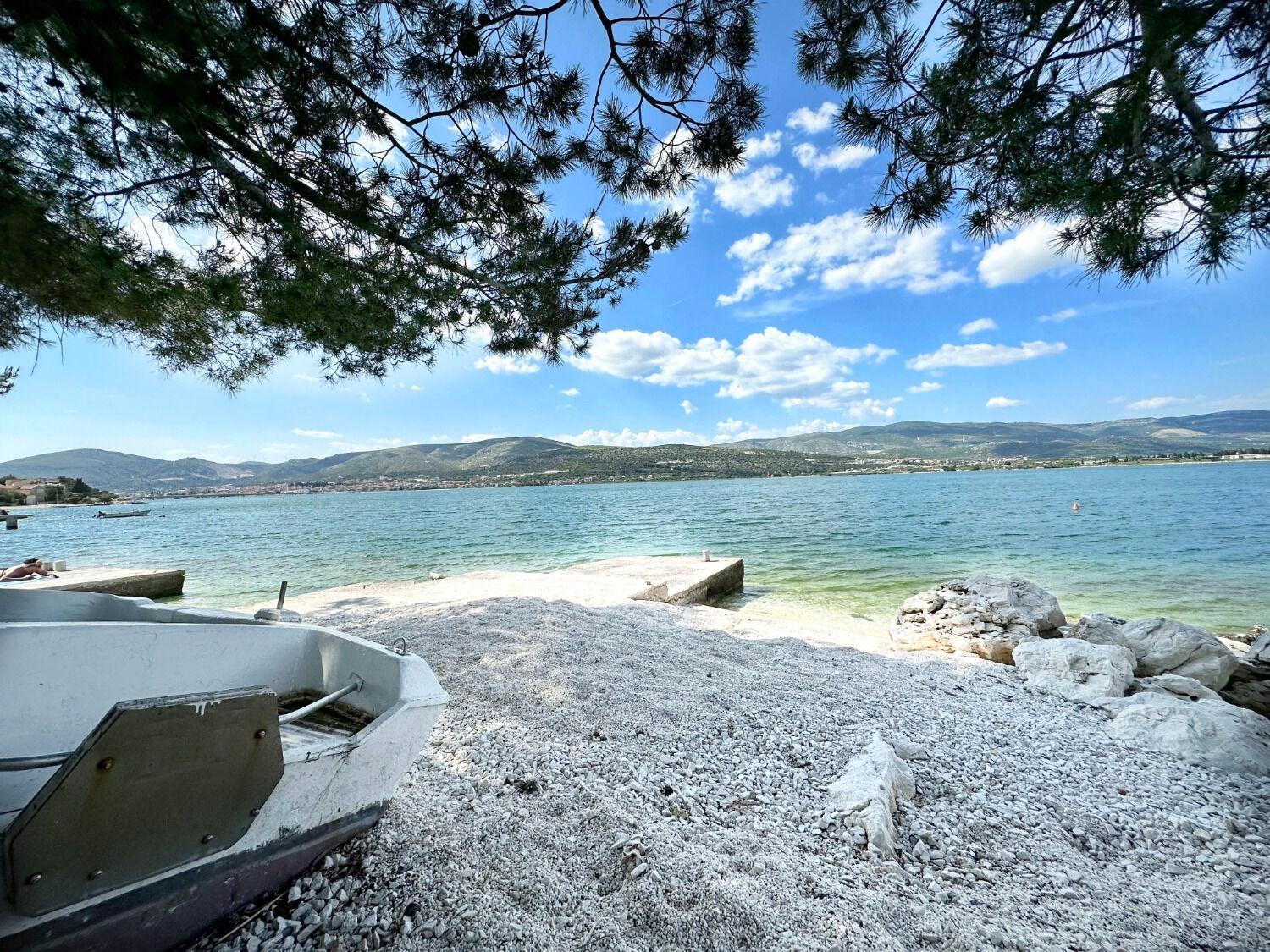 Apartments Vini Trogir Eksteriør billede